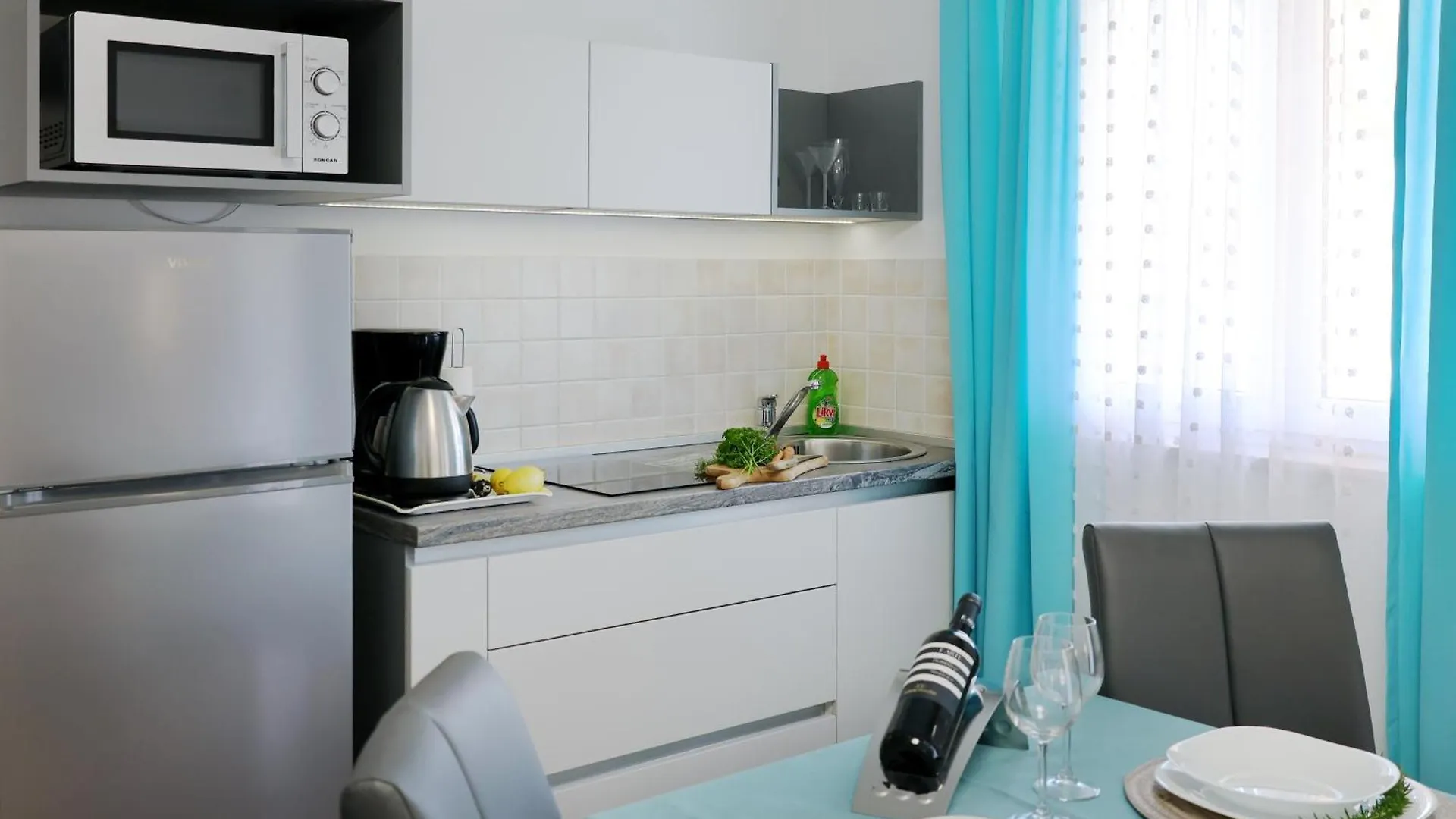 House Maric Διαμέρισμα Πόρετς