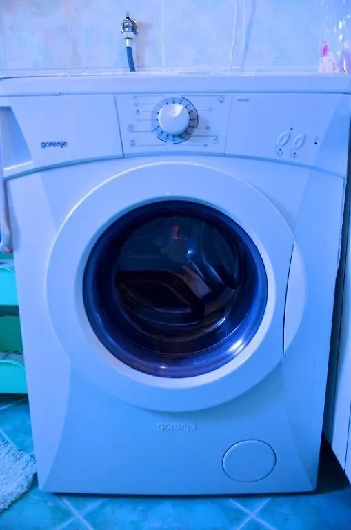 ポレッチHouse Maricアパートメント アパート ポレッチ