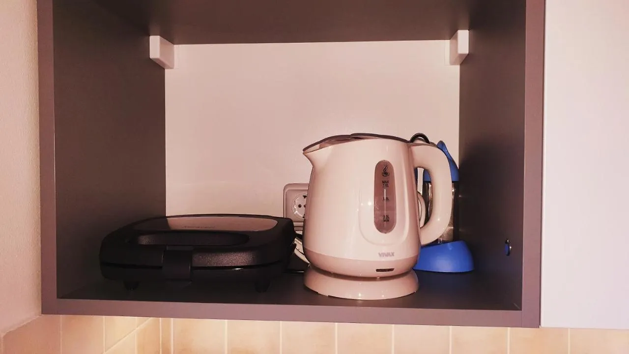 ポレッチHouse Maricアパートメント アパート ポレッチ